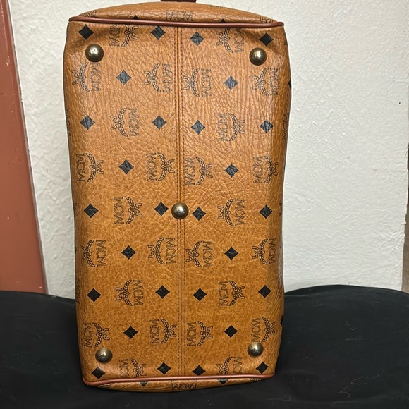 MCM BOSTON BAG - Picture 6 of 17